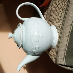 Lenox French Perle Teapot